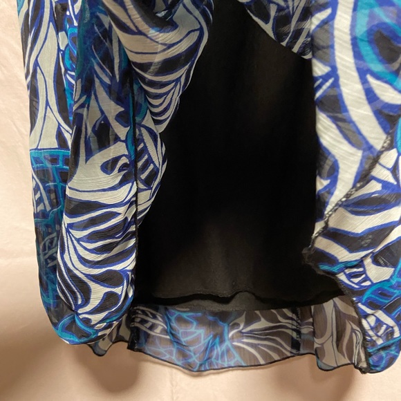 Gorgeous dress 👗 - Picture 5 of 6